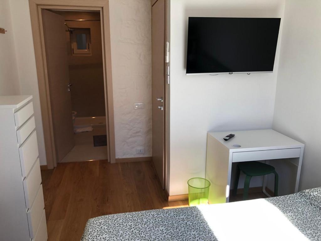 Ferienwohnung Alla Scaletta B Triest Exterior foto